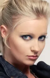 Аксель Кэролин